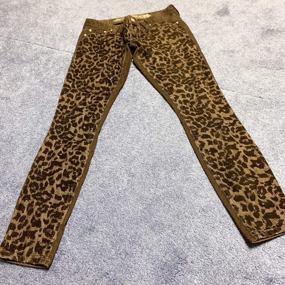 Express size 8 jeans leopard print black excellent condition new without tags